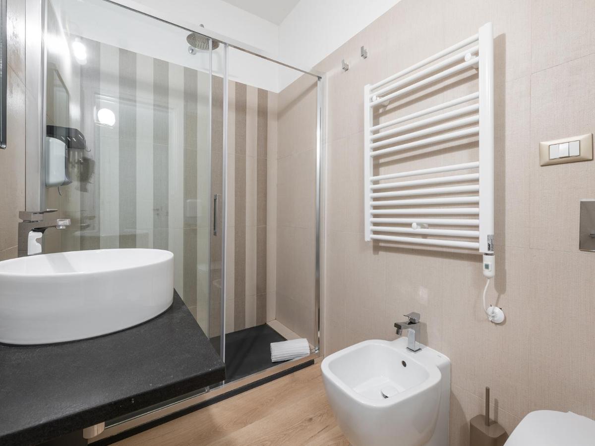 Orma Design Rooms - Historic Centre カリアリ エクステリア 写真