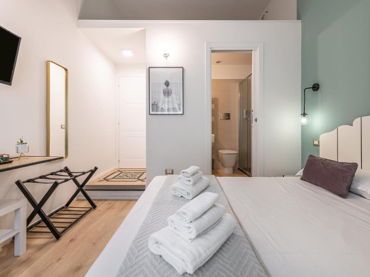 Orma Design Rooms - Historic Centre カリアリ エクステリア 写真