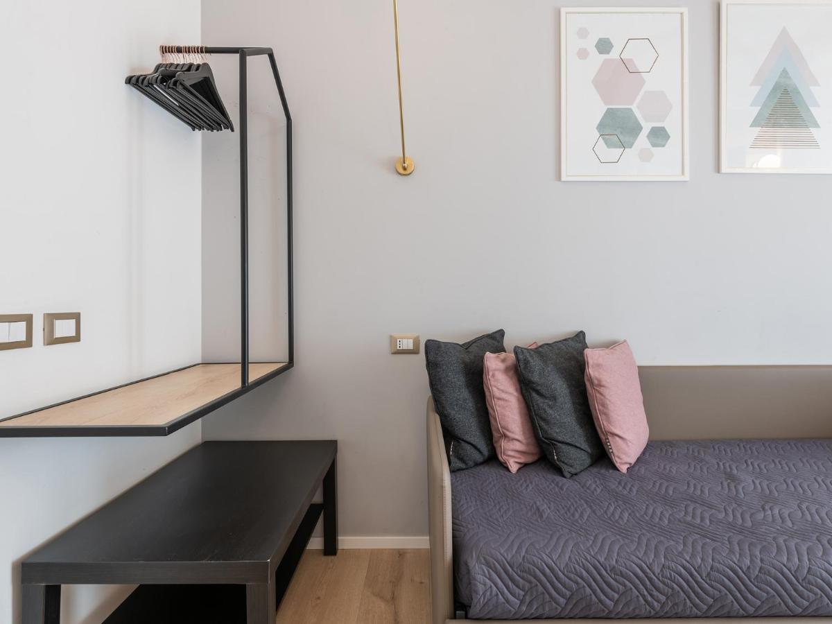 Orma Design Rooms - Historic Centre カリアリ エクステリア 写真